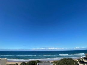 LICORNA BEACH 51 UMHLANGA BEACHFRONT